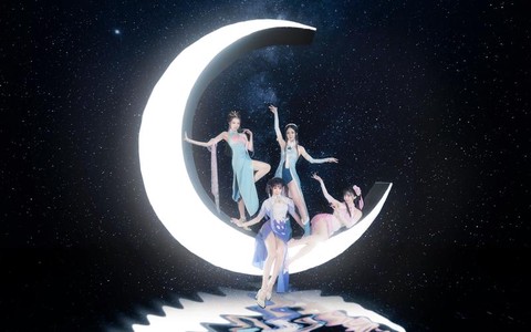 qq炫舞月下舞怎么